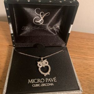 Owl Necklace Cubic Zirconia Silver Plated NWT 18 inch chain
